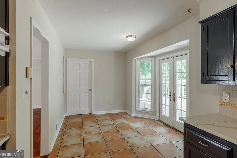 1035 Whit Davis RD Athens, GA 30605