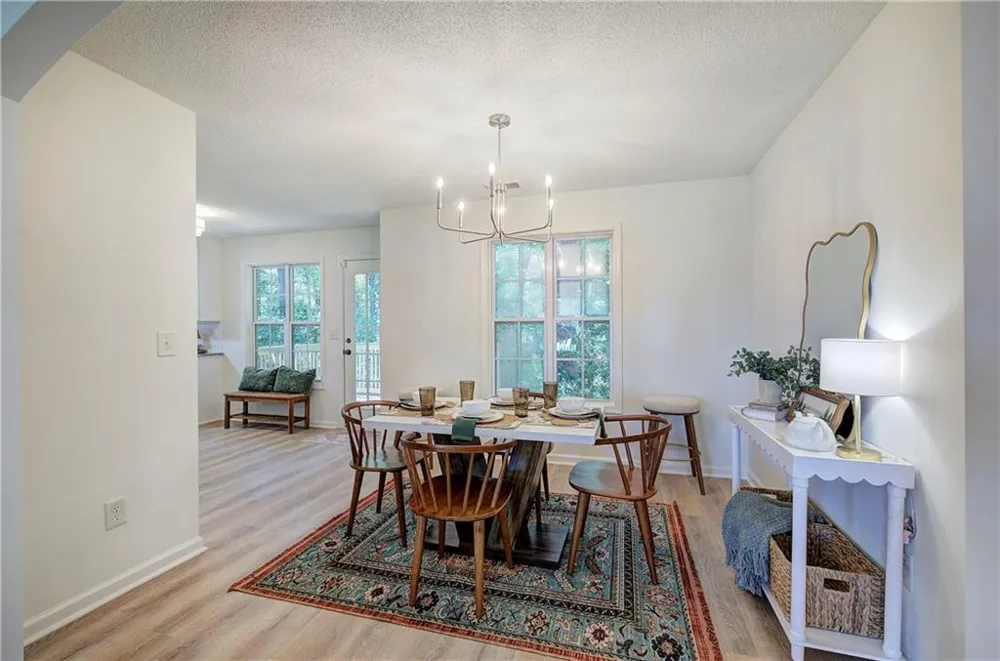 27 Carrington Trace NE Cartersville, GA 30121
