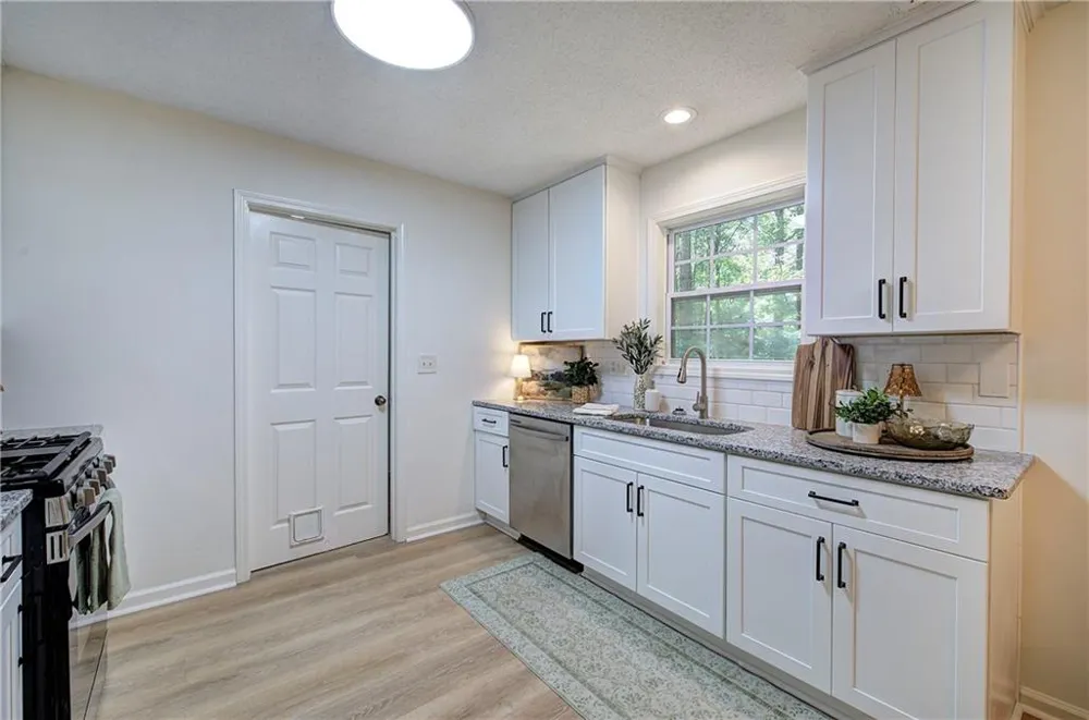 27 Carrington Trace NE Cartersville, GA 30121