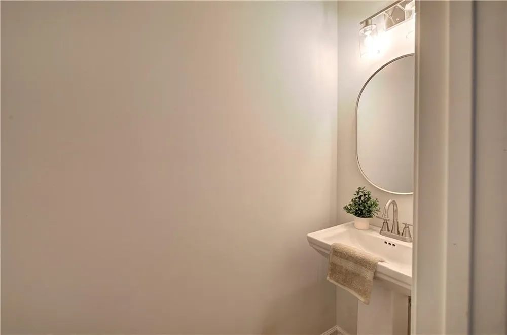 27 Carrington Trace NE Cartersville, GA 30121