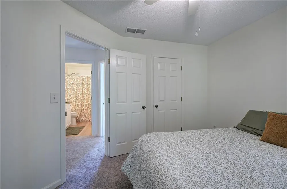 27 Carrington Trace NE Cartersville, GA 30121