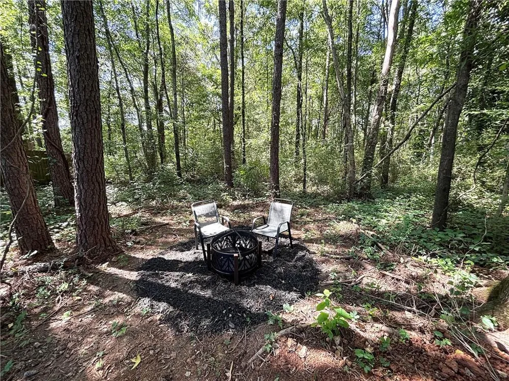 27 Carrington Trace NE Cartersville, GA 30121