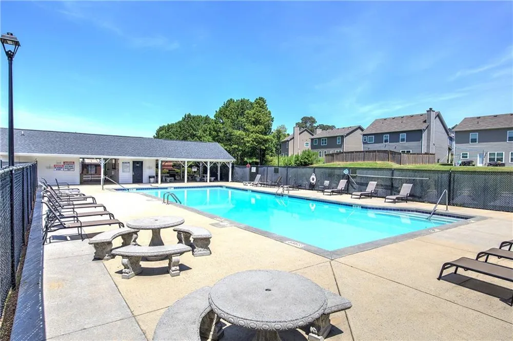 27 Carrington Trace NE Cartersville, GA 30121