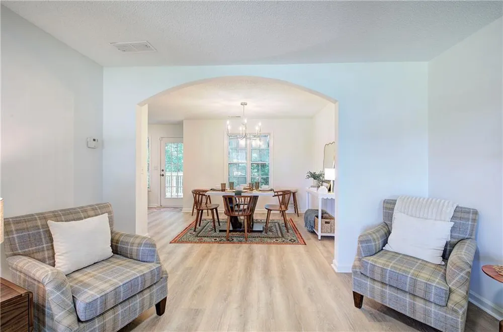 27 Carrington Trace NE Cartersville, GA 30121