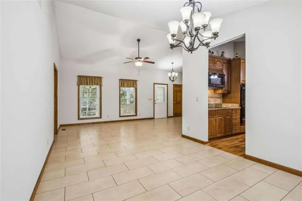 406 Hidden Lakes Trail Jefferson, GA 30549