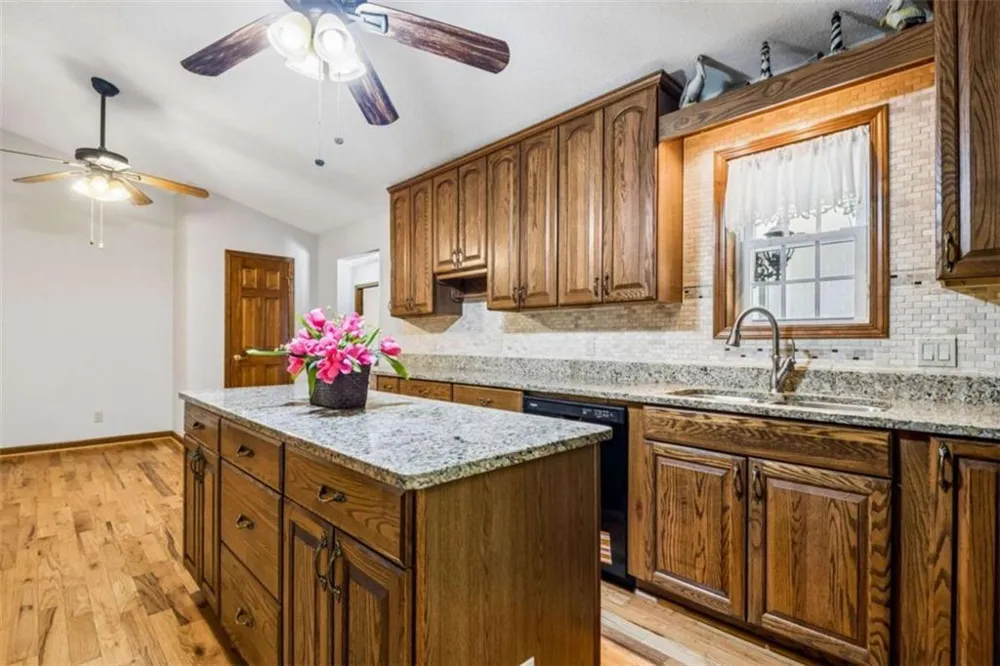 406 Hidden Lakes Trail Jefferson, GA 30549