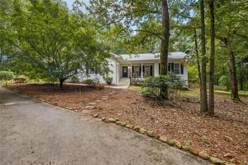 406 Hidden Lakes Trail Jefferson, GA 30549