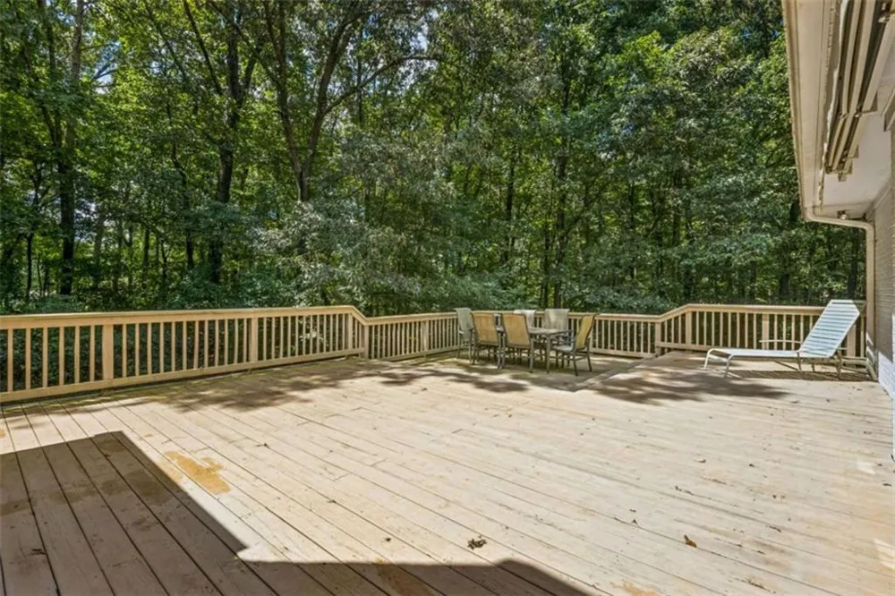 406 Hidden Lakes Trail Jefferson, GA 30549
