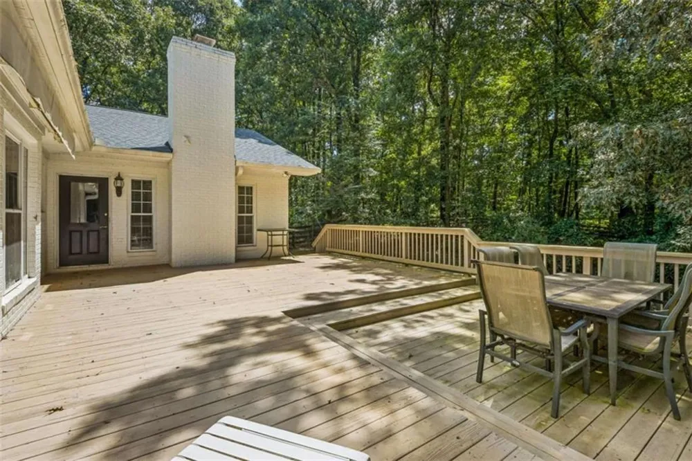 406 Hidden Lakes Trail Jefferson, GA 30549