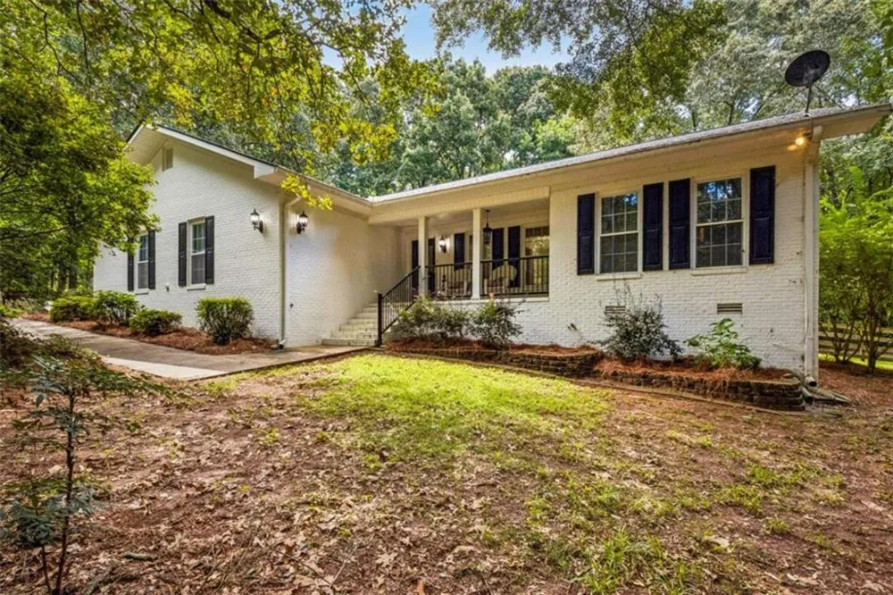 406 Hidden Lakes Trail Jefferson, GA 30549