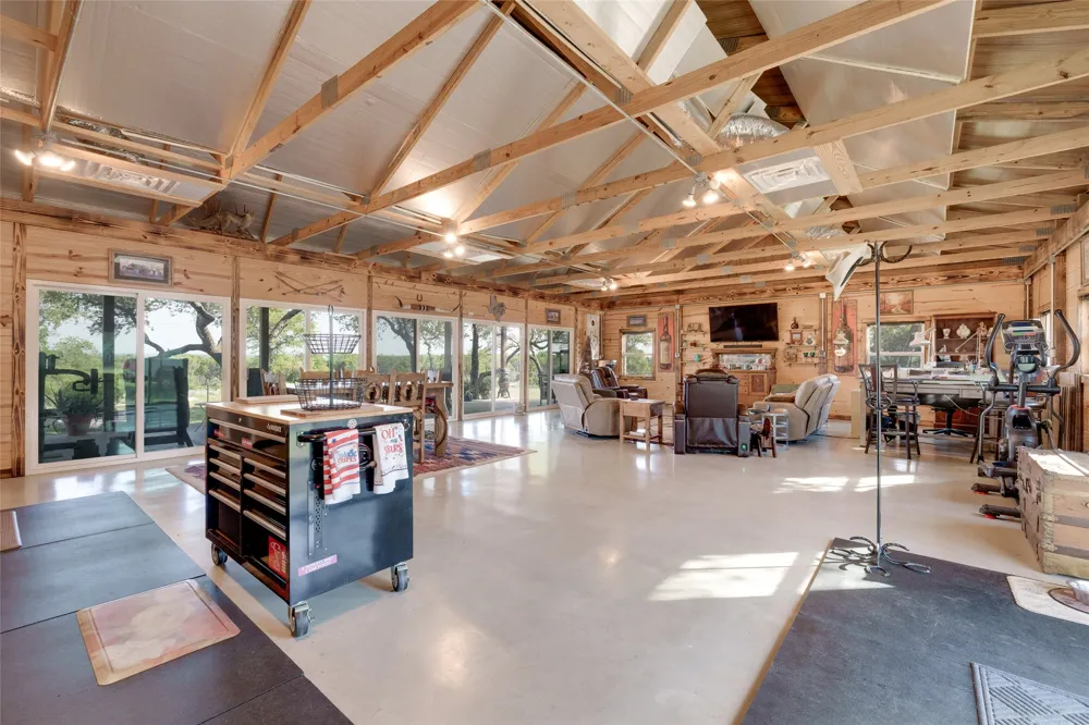 1261 Park Road Lampasas, TX 76550