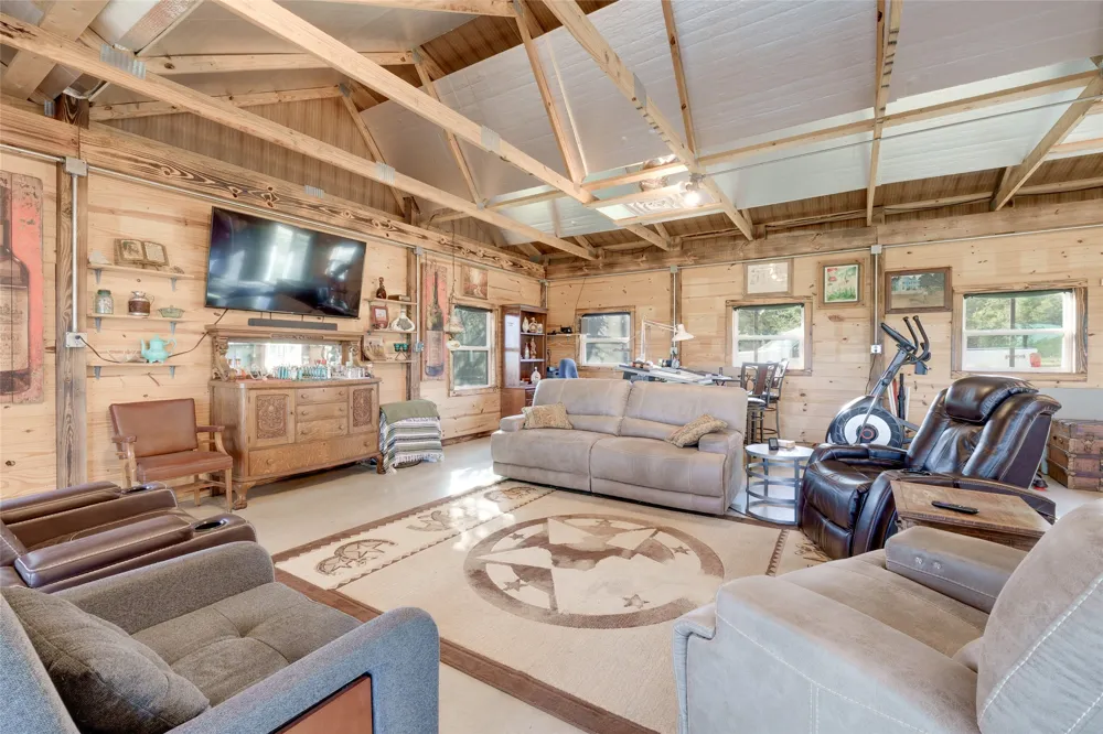 1261 Park Road Lampasas, TX 76550