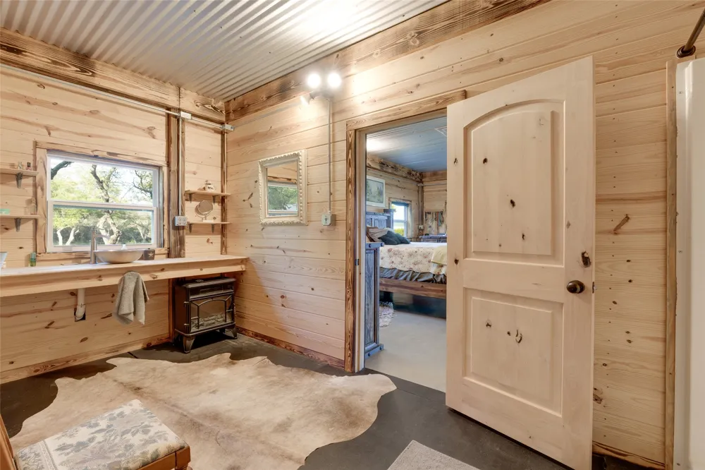1261 Park Road Lampasas, TX 76550