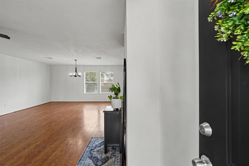 3105 Centennial Village Drive Pearland, TX 77584