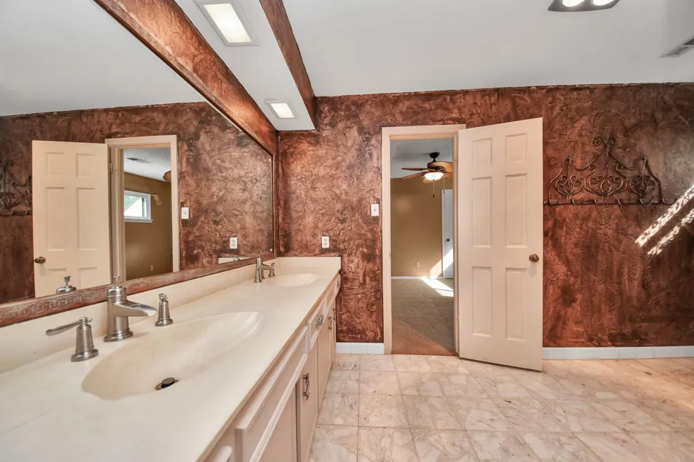 722 Chevy Chase Circle Sugar Land, TX 77478