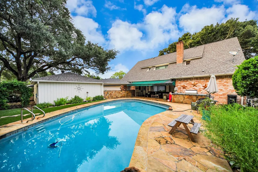 722 Chevy Chase Circle Sugar Land, TX 77478
