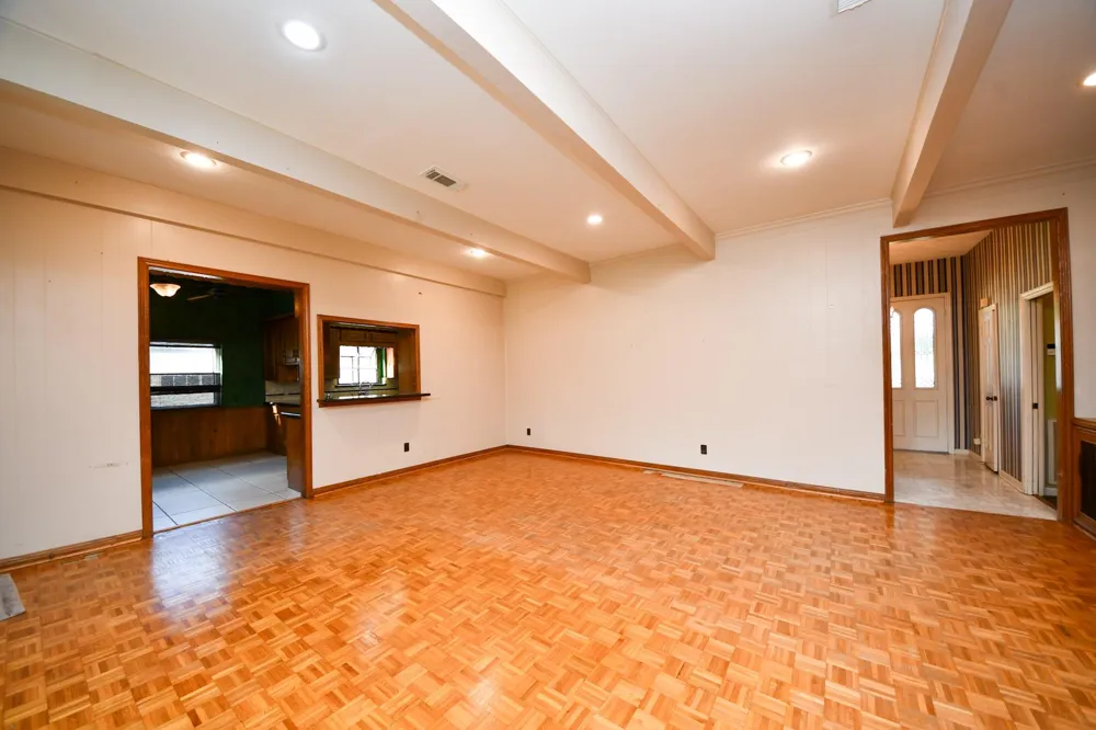 722 Chevy Chase Circle Sugar Land, TX 77478