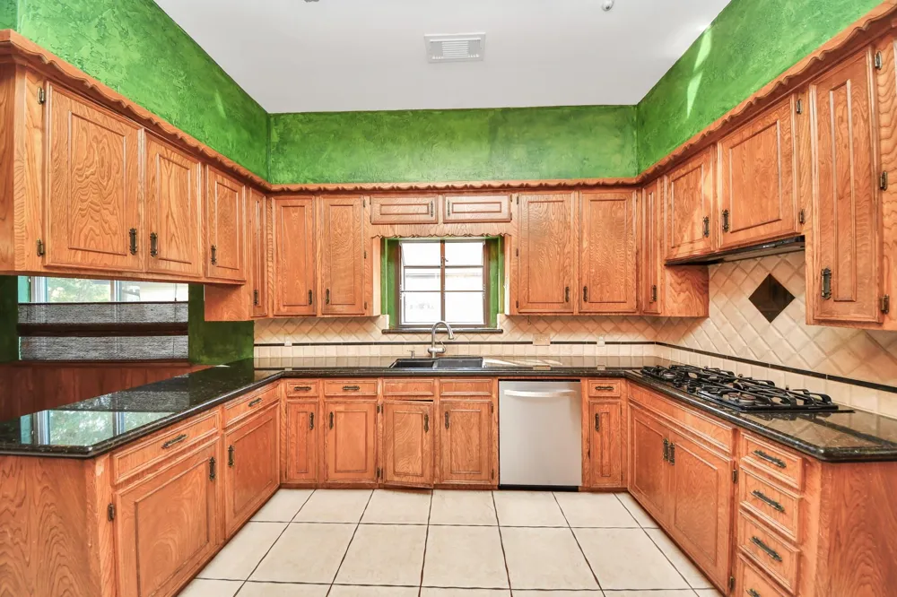 722 Chevy Chase Circle Sugar Land, TX 77478