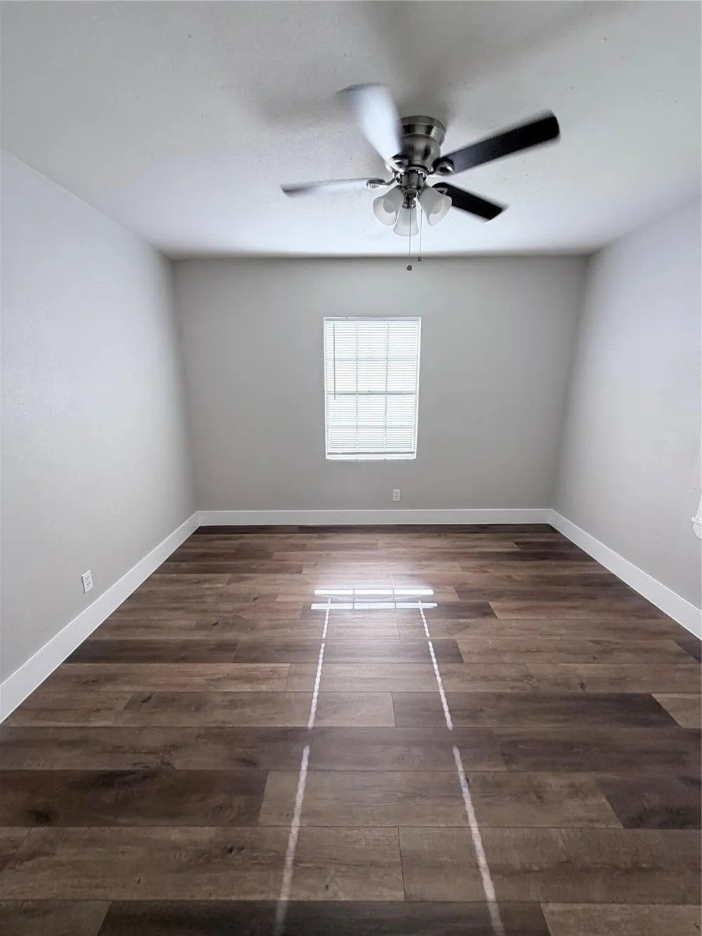 7011 Anderson Street Texas City, TX 77591