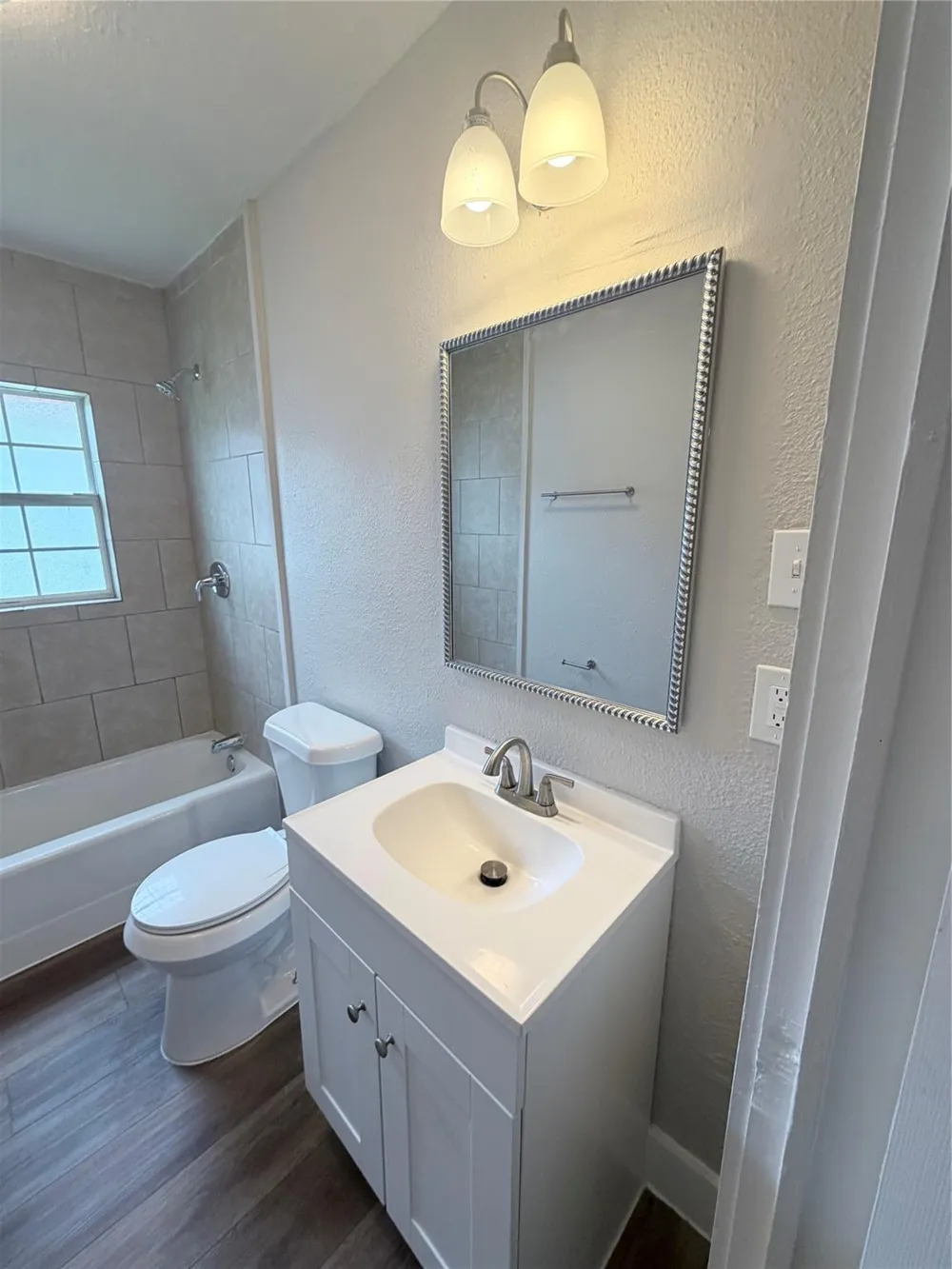 7011 Anderson Street Texas City, TX 77591
