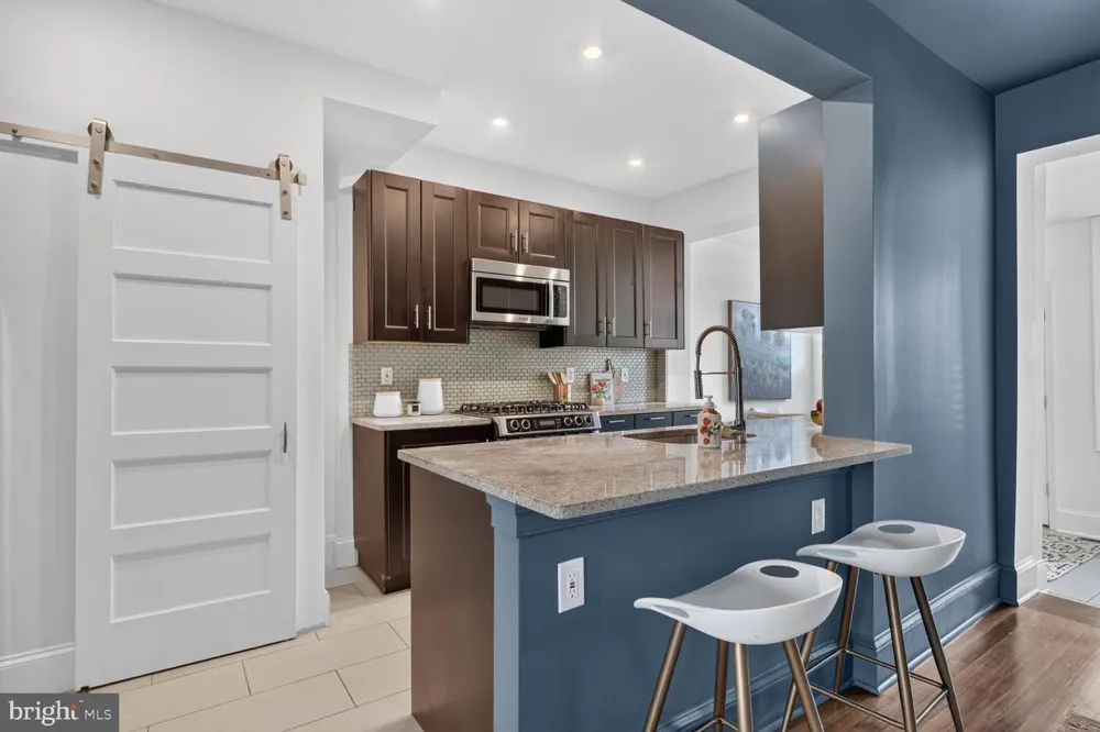 437 KENYON STREET NW Washington, DC 20010