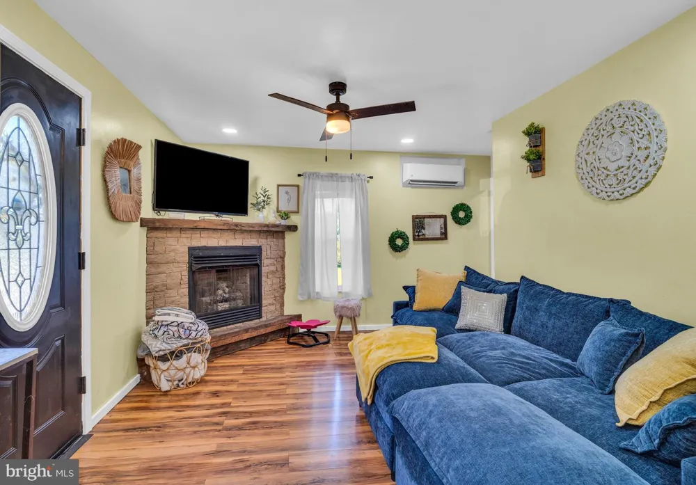 674 RED SCHOOLHOUSE ROAD Osceola Mills, PA 16666