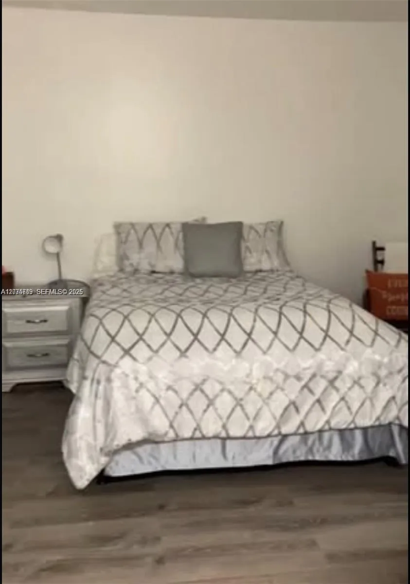 5721 NW 64th Way Tamarac, FL 33321