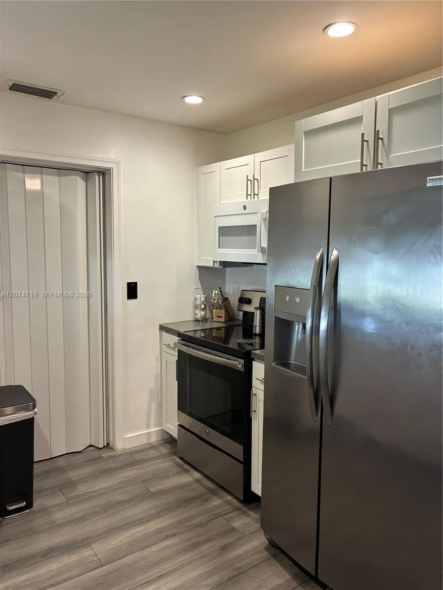 5721 NW 64th Way Tamarac, FL 33321