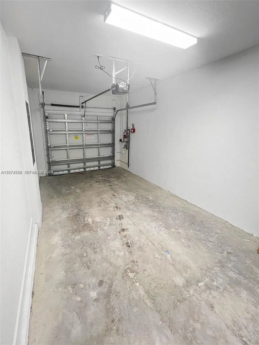 17025 1st Street Pembroke Pines, FL 33027