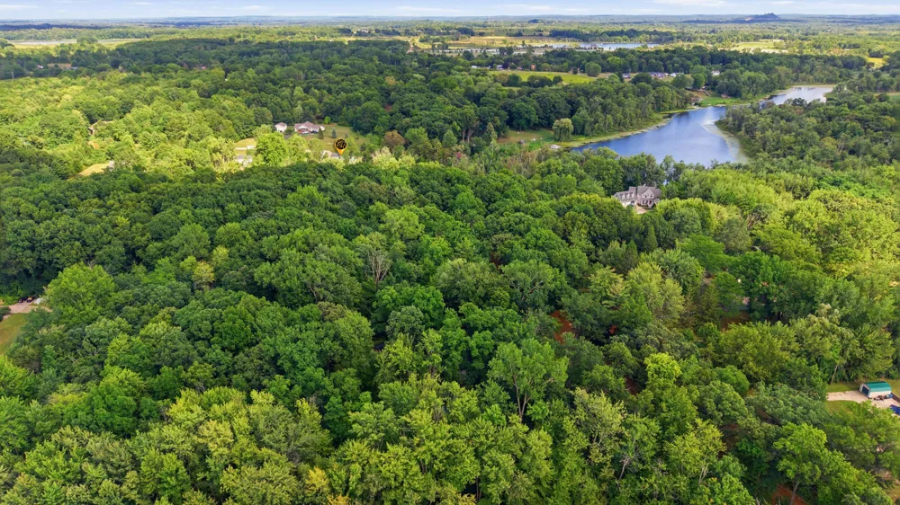 11426 Ravenswood Lane Holly Township, MI 48442