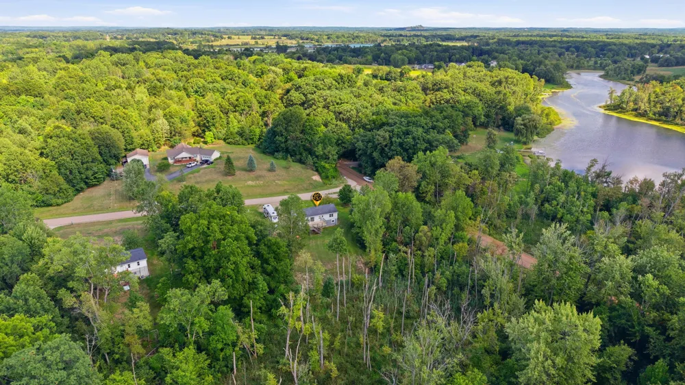 11426 Ravenswood Lane Holly Township, MI 48442