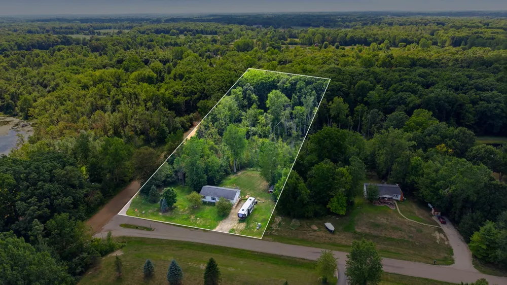 11426 Ravenswood Lane Holly Township, MI 48442