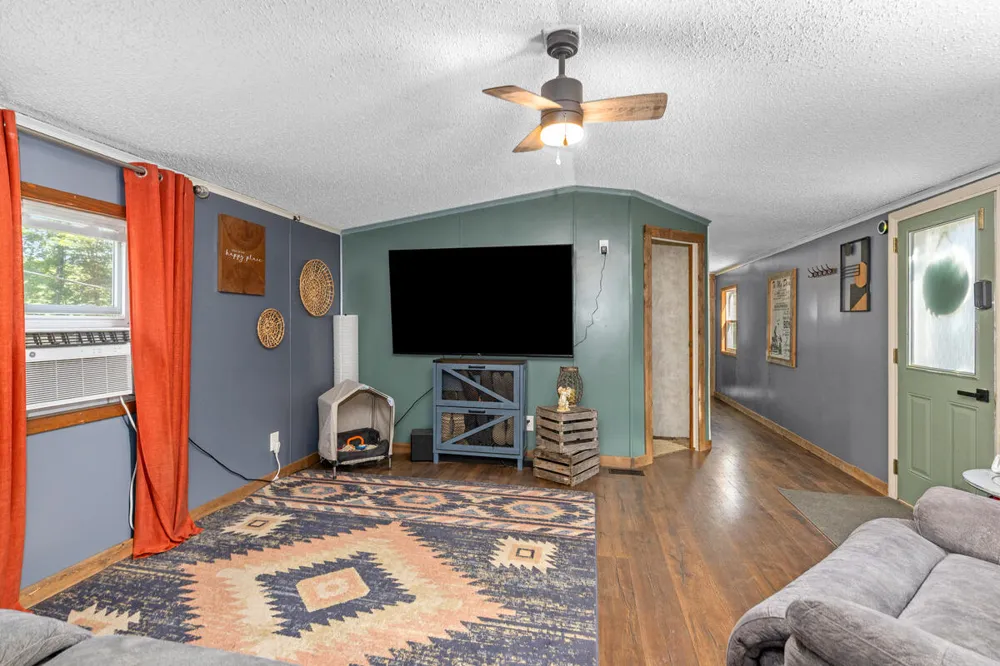 11847 E 7 Mile Road Dover Township, MI 49688