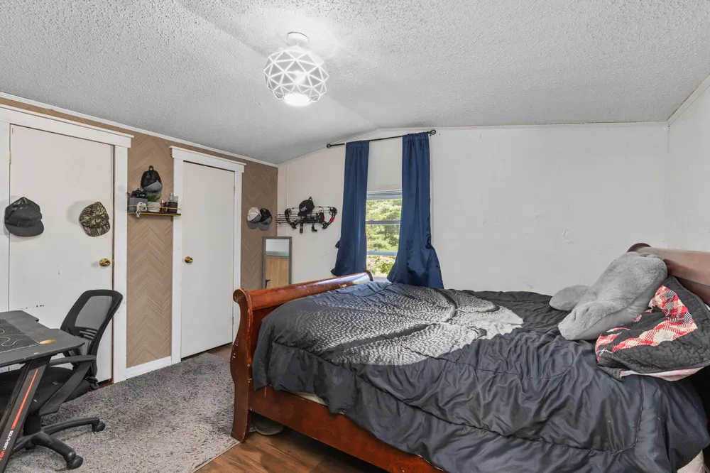 11847 E 7 Mile Road Dover Township, MI 49688