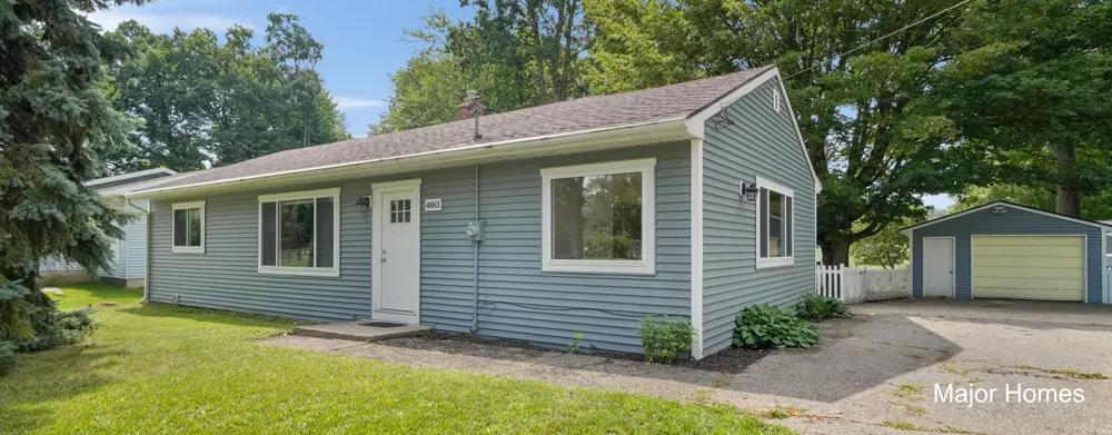 4863 Byron Center Avenue SW Wyoming City, MI 49519