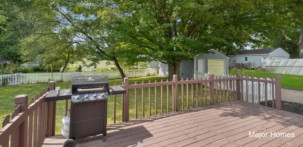 4863 Byron Center Avenue SW Wyoming City, MI 49519
