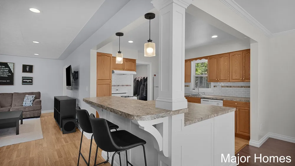 4863 Byron Center Avenue SW Wyoming City, MI 49519