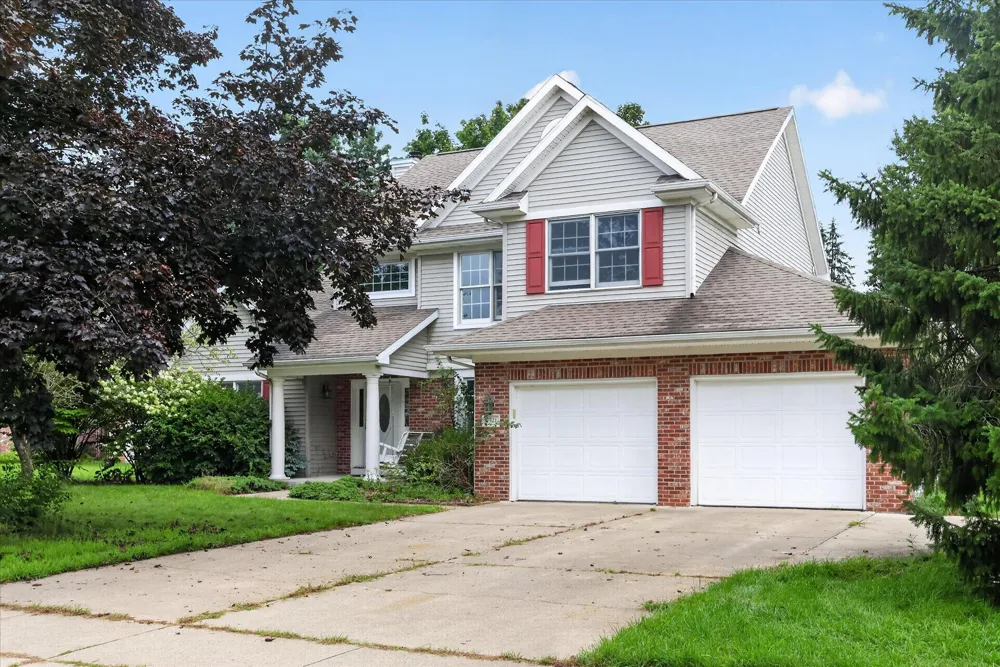7521 Mac Arthur Lane Portage City, MI 49024