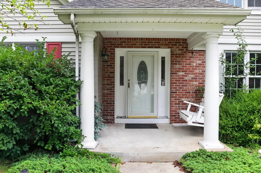 7521 Mac Arthur Lane Portage City, MI 49024