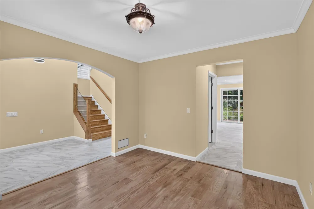 7521 Mac Arthur Lane Portage City, MI 49024