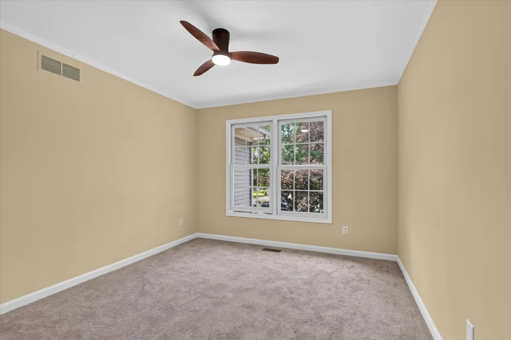 7521 Mac Arthur Lane Portage City, MI 49024