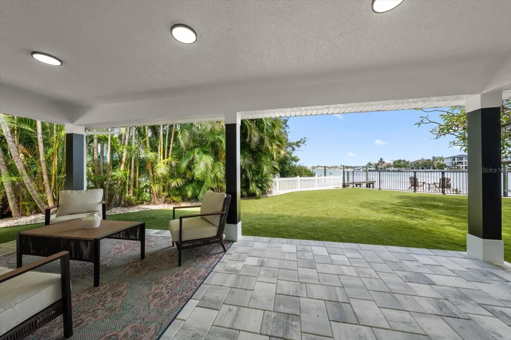 1907 BAY BOULEVARD Indian Rocks Beach, FL 33785