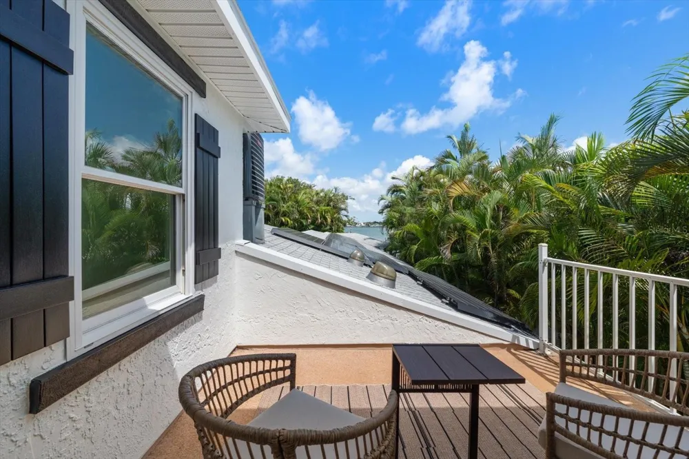 1907 BAY BOULEVARD Indian Rocks Beach, FL 33785