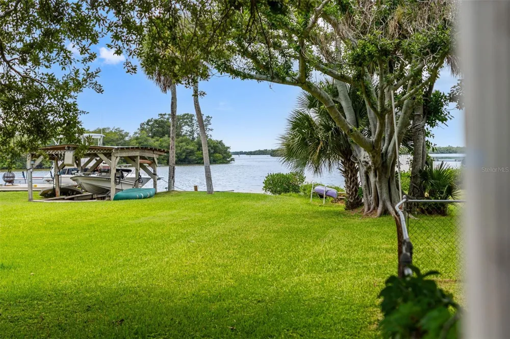 1230 S ORLANDO AVENUE Cocoa Beach, FL 32931