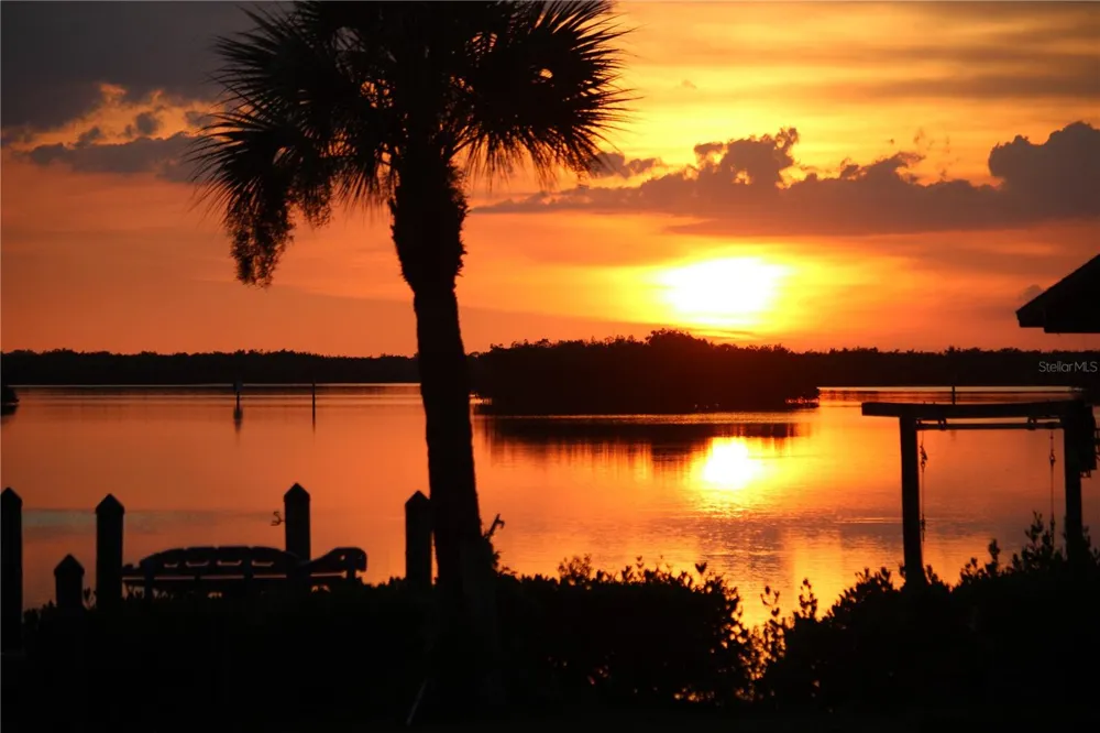 1230 S ORLANDO AVENUE Cocoa Beach, FL 32931