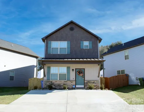 232 Slade Lane