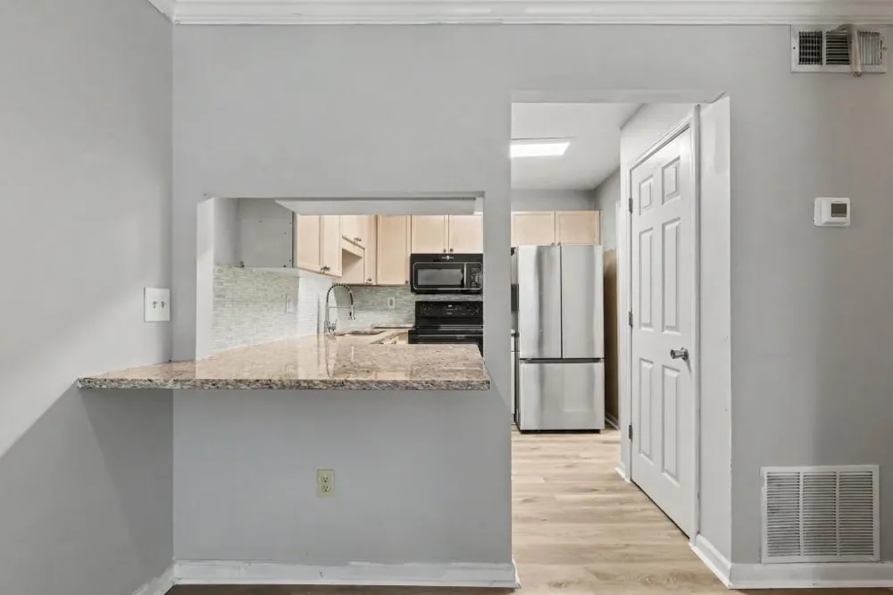 121 Bentley Place Tucker, GA 30084