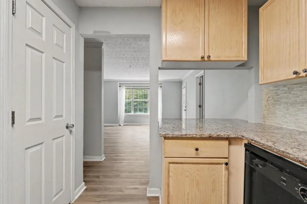 121 Bentley Place Tucker, GA 30084
