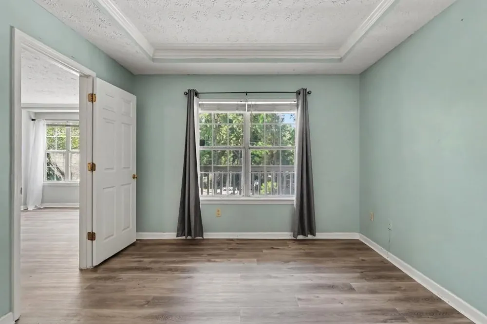 121 Bentley Place Tucker, GA 30084
