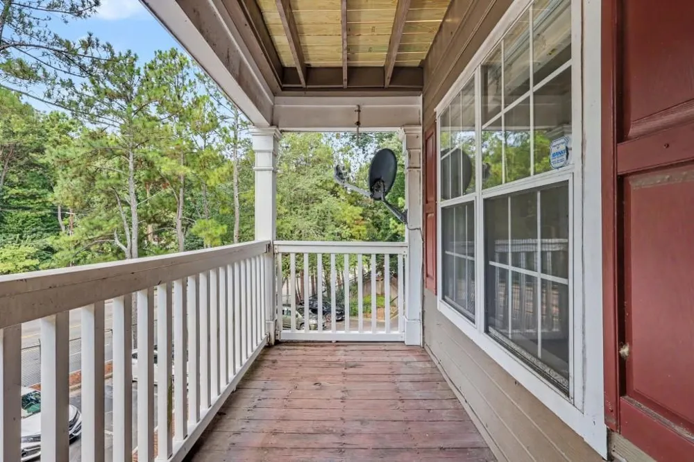 121 Bentley Place Tucker, GA 30084